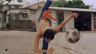 16. Убойный футбол (2001)