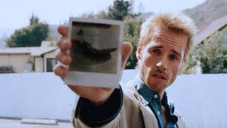 24. Помни (2000)