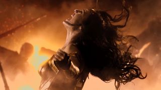 104. Чудо-женщина (2017)