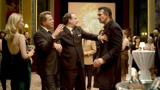 40. Неизвестный (2011)