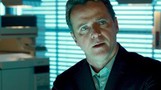 43. Неизвестный (2011)