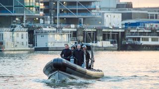 60. 007: СПЕКТР (2015)