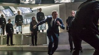 67. 007: СПЕКТР (2015)