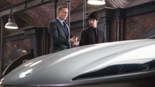 82. 007: СПЕКТР (2015)