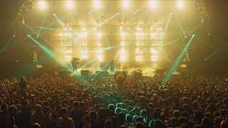 16. Притяжение (2017)