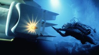 15. Бездна (1989)