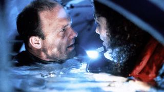 35. Бездна (1989)