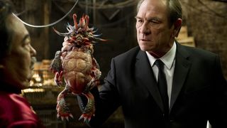 17. Люди в черном 3 (2012)