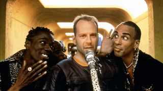 32. Пятый элемент (1997)