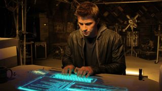 4. Трон: Наследие (2010)