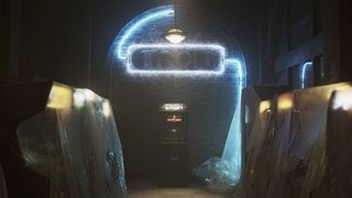 84. Трон: Наследие (2010)