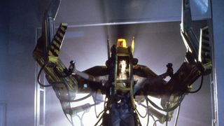 8. Чужие (1986)