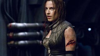 25. Пандорум (2009)