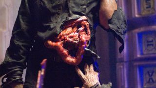 35. Пандорум (2009)