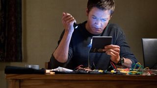 16. Эволюция Борна (2012)