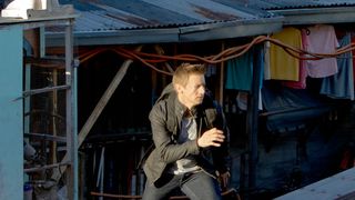 25. Эволюция Борна (2012)