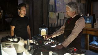 24. Человек-муравей (2015)