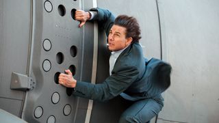 28. Миссия невыполнима: Племя изгоев (2015)