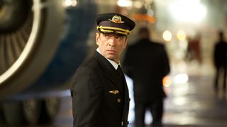 9. Экипаж (2016)