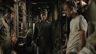 15. Несломленный (2014)