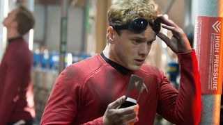 13. Стартрек: Возмездие (2013)