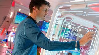 22. Стартрек: Возмездие (2013)