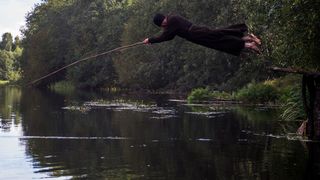 12. Монах и бес (2016)