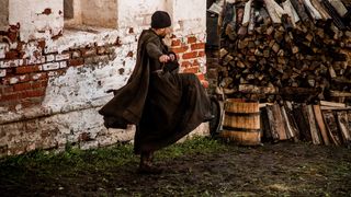 15. Монах и бес (2016)