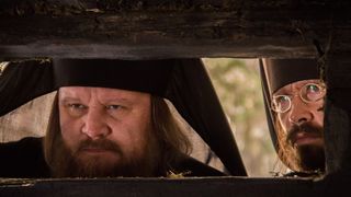 22. Монах и бес (2016)