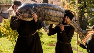 24. Монах и бес (2016)