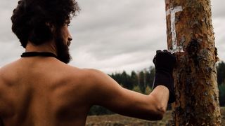 33. Монах и бес (2016)