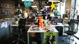 22. Притворись моим парнем (2012)