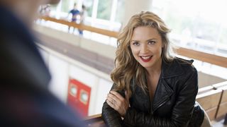 5. Притворись моим парнем (2012)