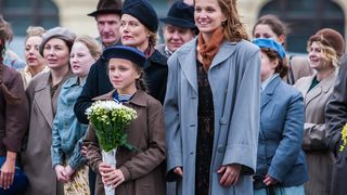 53. А зори здесь тихие... (2015)