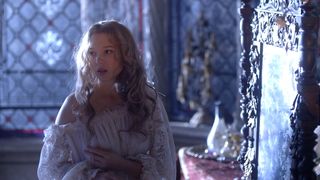 18. Красавица и чудовище (2014)