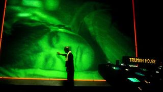 28. Шоу Трумана (1998)