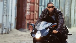 13. Я, робот (2004)