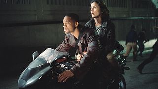 34. Я, робот (2004)