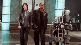 40. Я, робот (2004)