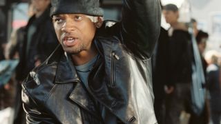 49. Я, робот (2004)