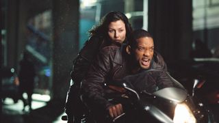 6. Я, робот (2004)