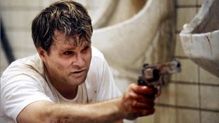 24. Пила: Игра на выживание (2004)