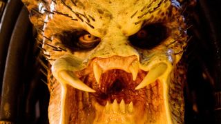 49. Хищники (2010)