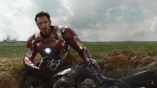 93. Первый мститель: Противостояние (2016)