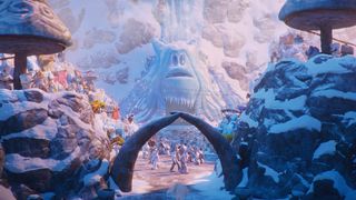 7. Смолфут (2018)