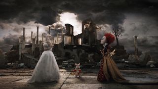 24. Алиса в Стране чудес (2010)