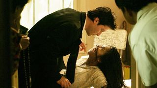 32. Константин: Повелитель тьмы (2005)