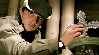 38. Константин: Повелитель тьмы (2005)