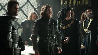 27. Малефисента (2014)