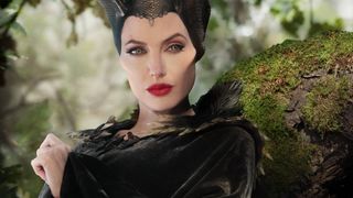 61. Малефисента (2014)